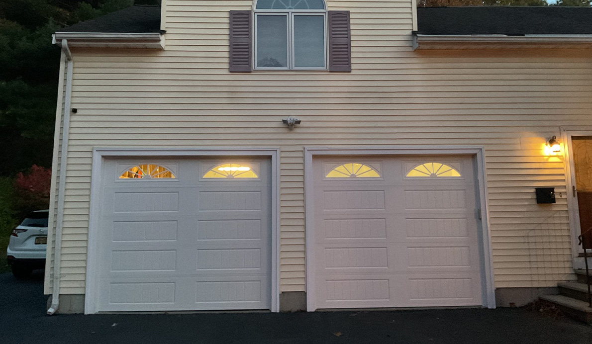 Amarr Designers Choice 3200 Garage Door
