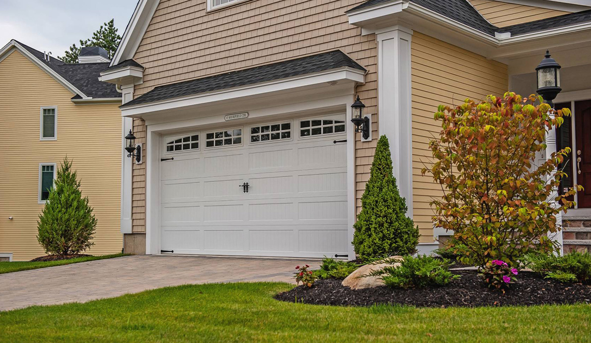 CHI 5951 Garage Door